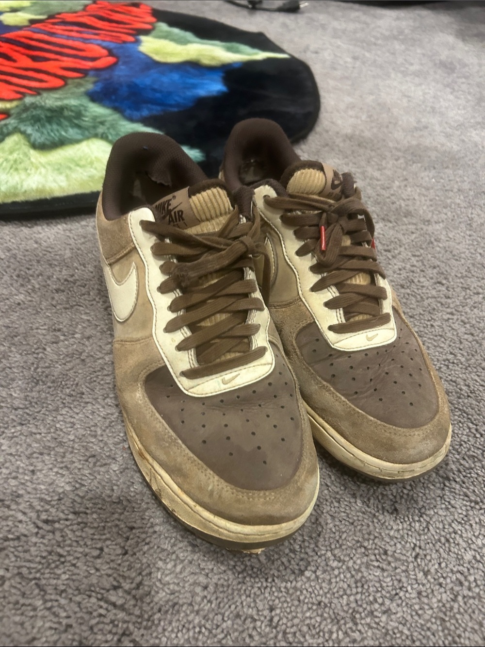 Nike Men’s Low-Top Sneakers in Brown and Cream